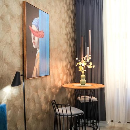 Hedone City Luxury Apartments With Free Parking Пула Экстерьер фото