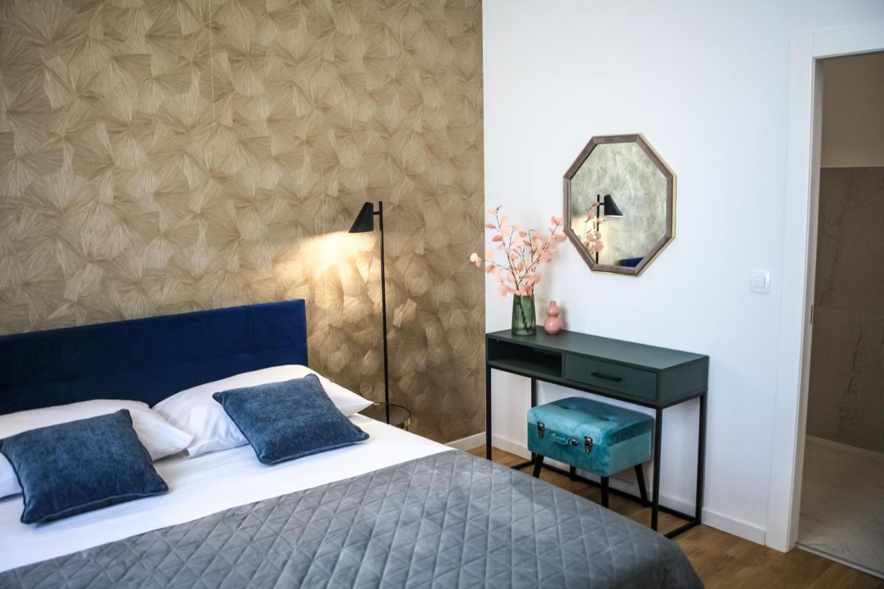 Hedone City Luxury Apartments With Free Parking Пула Экстерьер фото